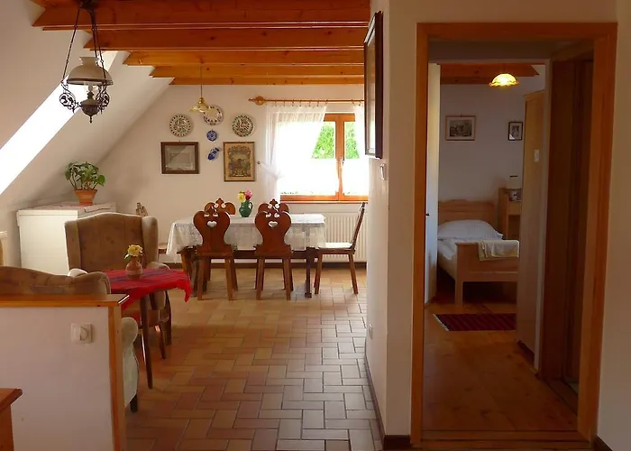 Gasthof Aranyhaz Apartmanszallas Tihany