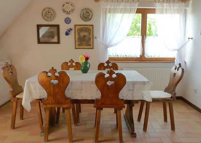 Aranyhaz Apartmanszallas Tihany